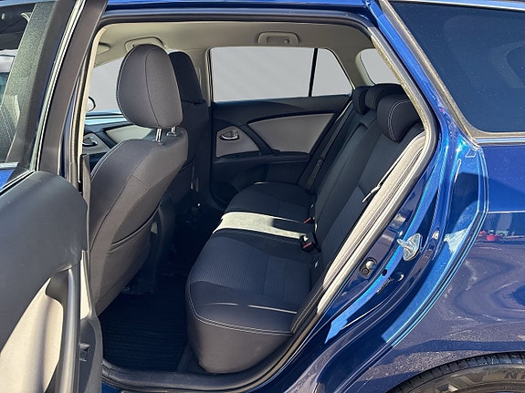 Toyota Avensis 7 of 24