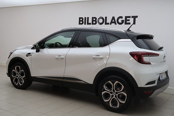 Renault Captur 3 of 12