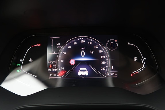 Renault Captur 8 of 12