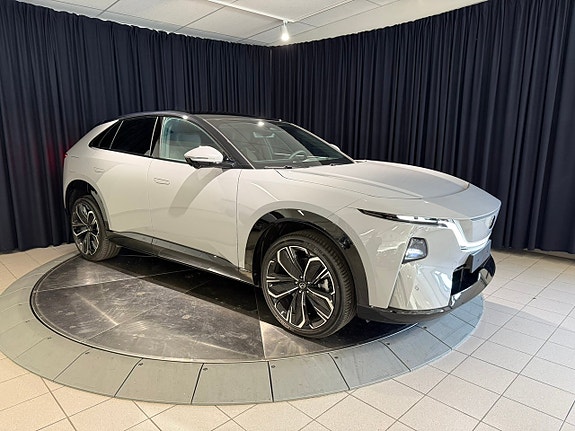 Mazda CX-6e 8 of 15