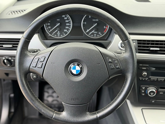 BMW 320d 7 of 15