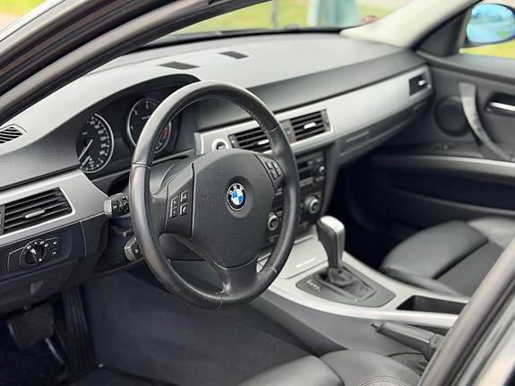 BMW 320d 6 of 15