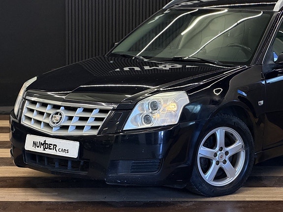 Cadillac BLS 3 of 23