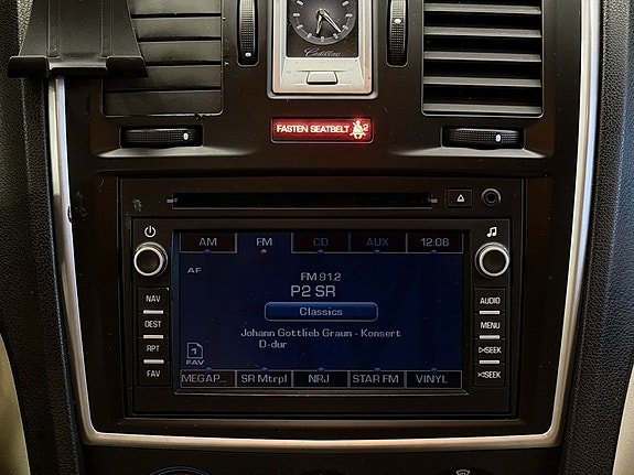 Cadillac BLS 21 of 23