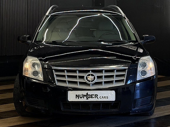 Cadillac BLS 4 of 23