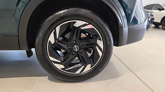 Nissan Qashqai 27 of 28