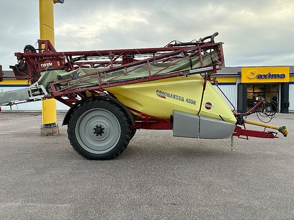 Hardi Commander 4500 twin 6 of 17