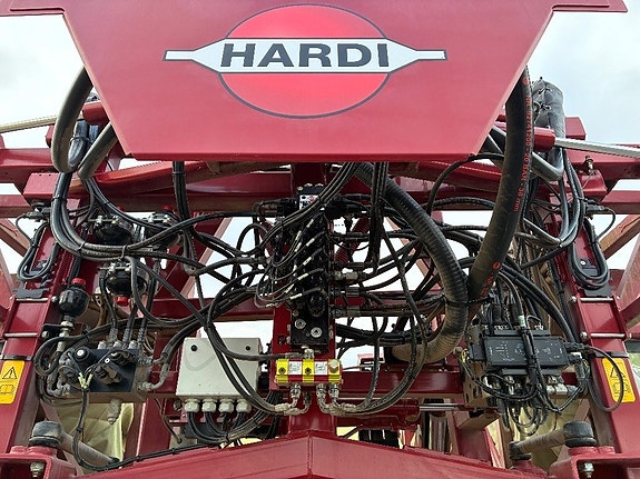 Hardi Commander 4500 twin 16 of 17