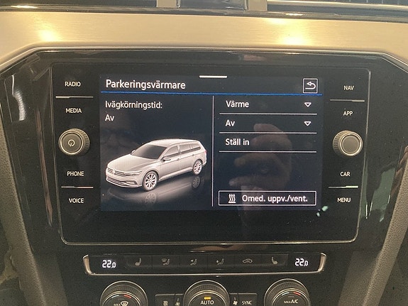 Volkswagen Passat Alltrack 22 of 24
