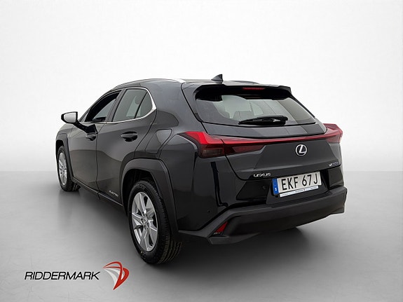 Lexus UX300e 6 of 30