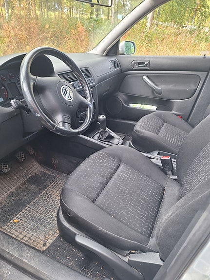 Volkswagen Golf IV 9 of 9