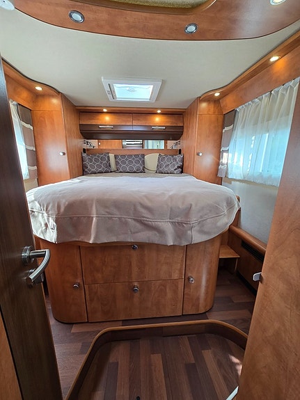 Carthago C-TOURER I 150.  FIAT 150HK AUTOMAT. ALDE. QUEENBED 15 of 22
