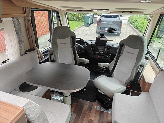 Weinsberg CaraCore 700 3 of 13
