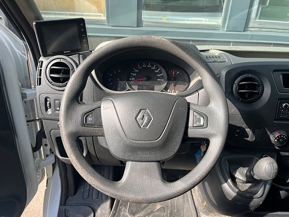 Renault Master 15 of 23