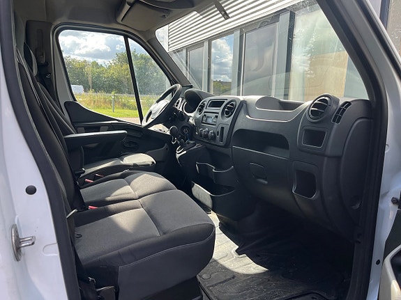 Renault Master 12 of 23