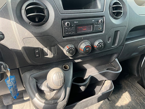 Renault Master 22 of 23
