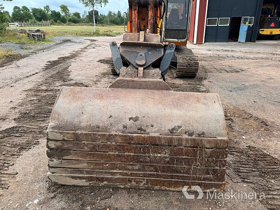 Grävmaskin Hitachi FH 200 LC med redskap 12 of 27