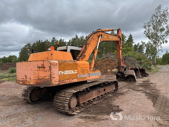 Grävmaskin Hitachi FH 200 LC med redskap 5 of 27