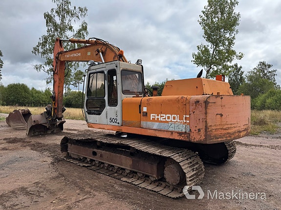 Grävmaskin Hitachi FH 200 LC med redskap 7 of 27