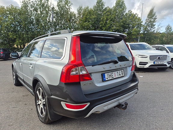 Volvo XC70 5 of 21