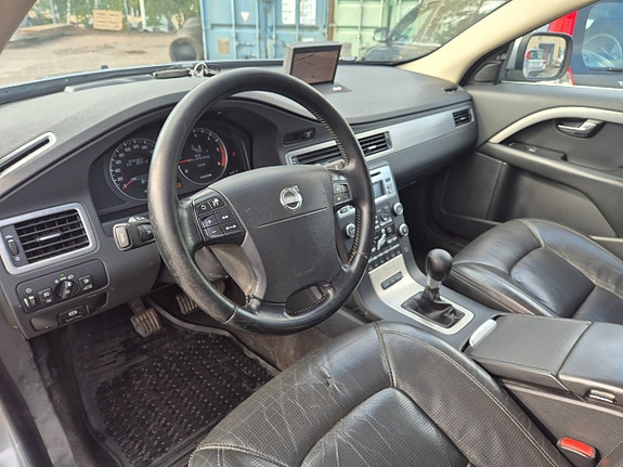 Volvo XC70 15 of 21