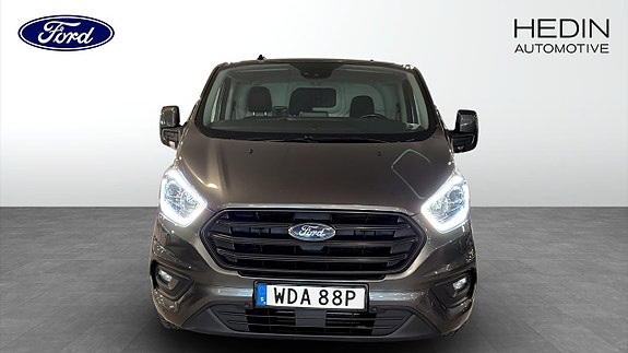 Ford Transit Custom 2 of 12