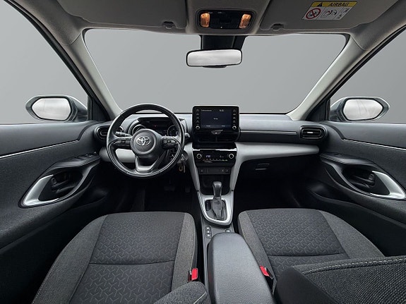 Toyota Yaris Cross 10 of 24