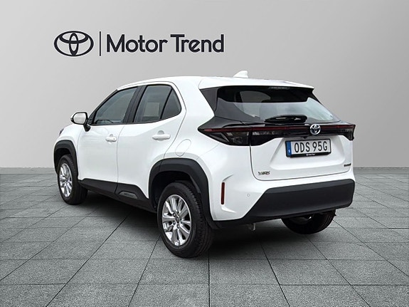 Toyota Yaris Cross 3 of 24