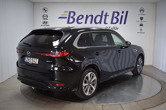 Mazda CX-80 4 of 25
