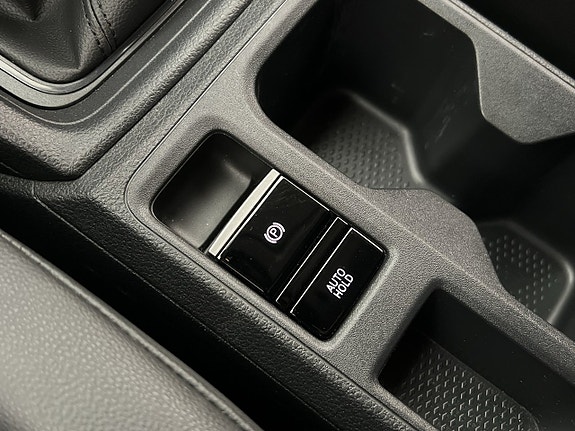 Volkswagen Caddy 25 of 30