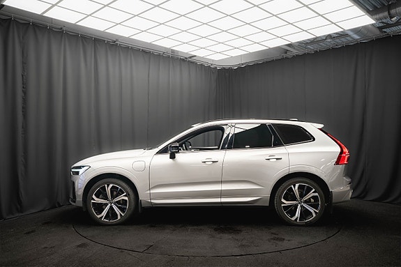 Volvo XC60 10 of 29