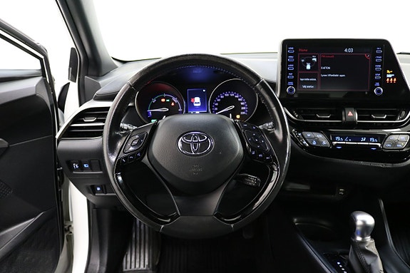 Toyota C-HR 9 of 23