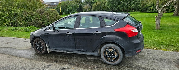 Ford Focus 3 of 6