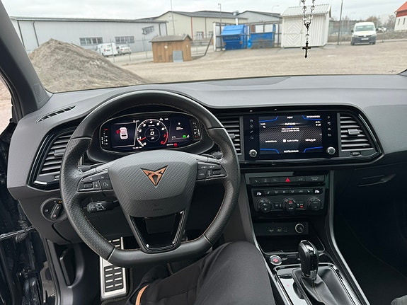 Cupra Ateca 6 of 10