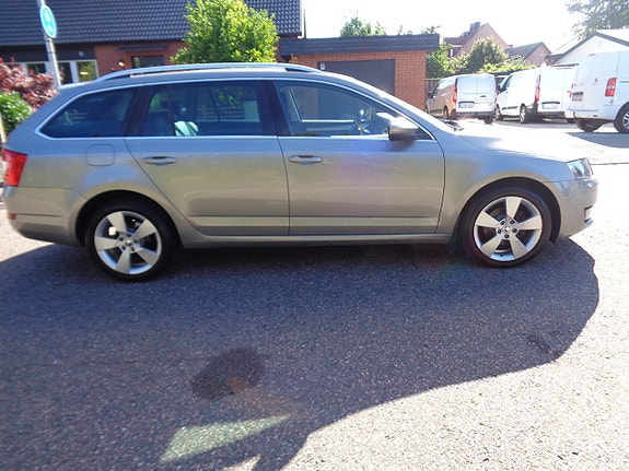 Skoda Octavia 6 of 19