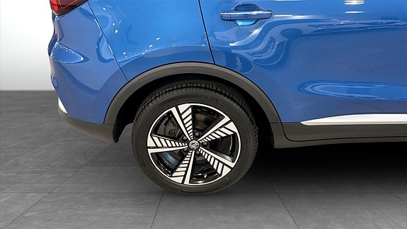 MG ZS 9 of 12