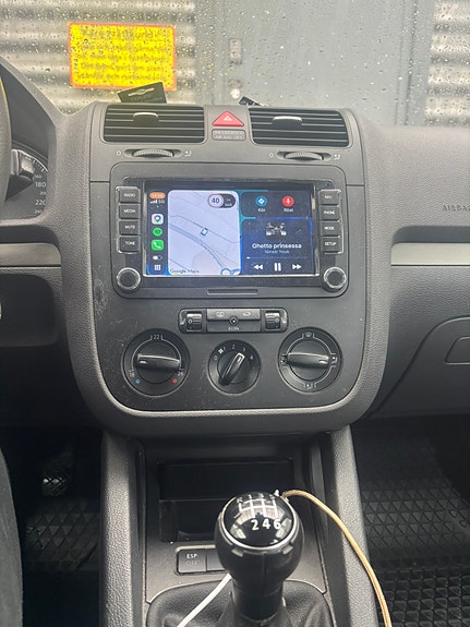 Volkswagen Golf V 7 of 7