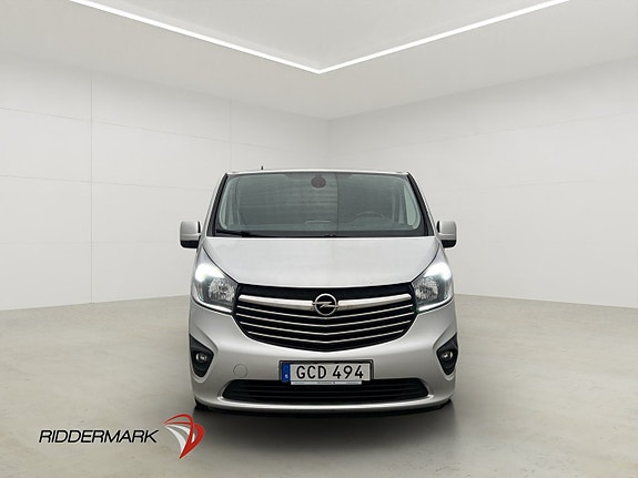 Opel Vivaro 5 of 25