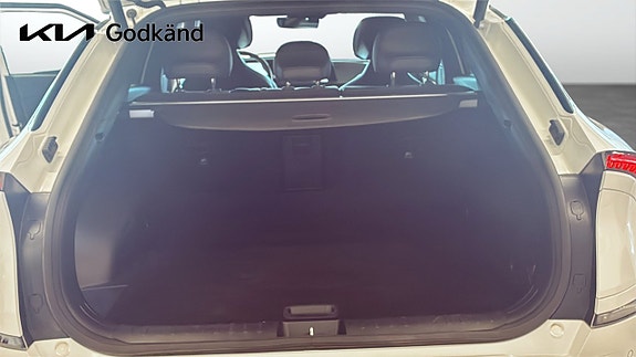 Kia EV6 12 of 21
