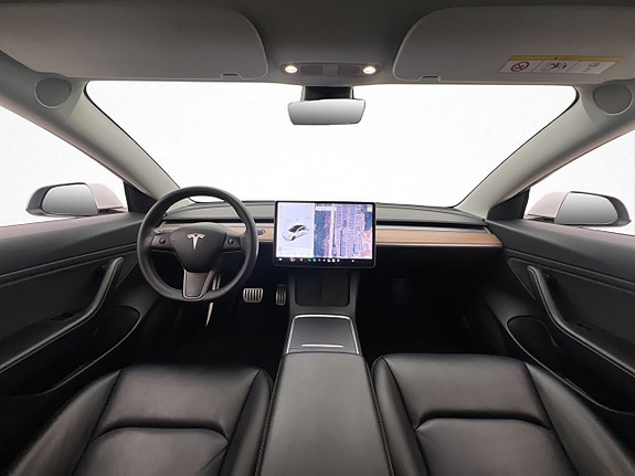 Tesla Model 3 13 of 30
