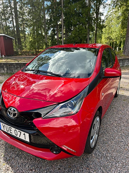 Toyota Aygo 7 of 10