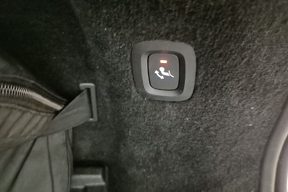Volvo V90 18 of 23
