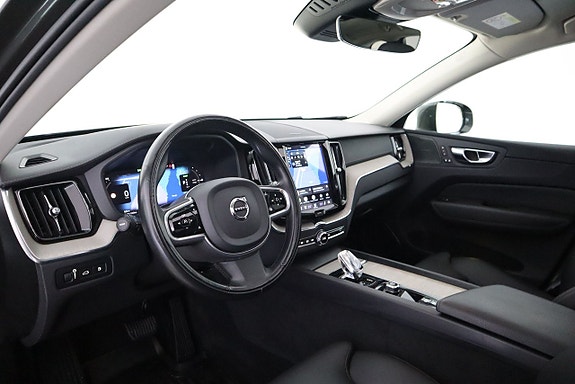 Volvo XC60 9 of 23
