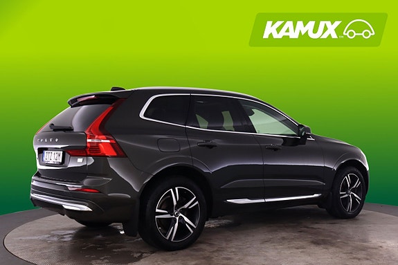 Volvo XC60 2 of 23