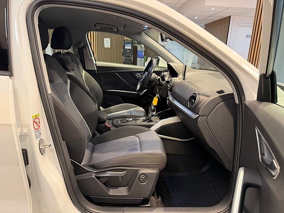 Audi Q2 21 of 27