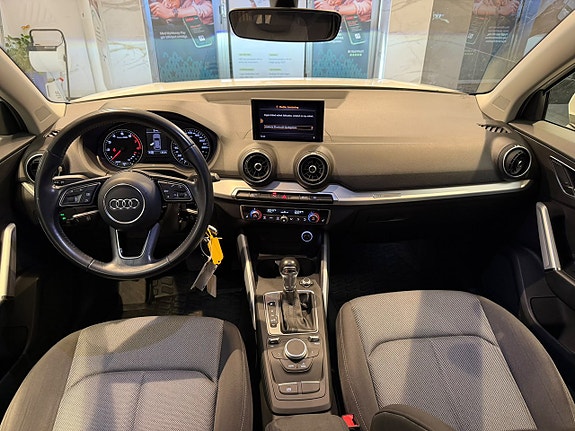Audi Q2 9 of 27