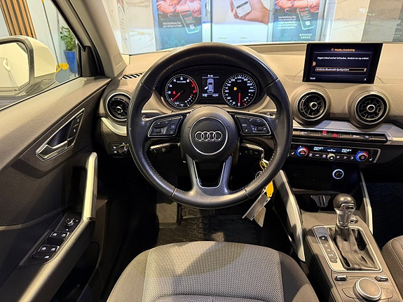 Audi Q2 10 of 27