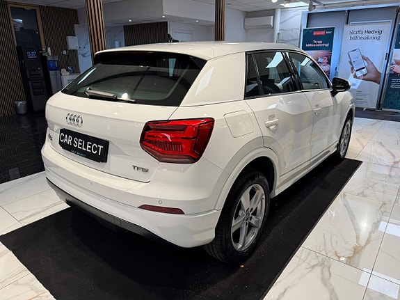 Audi Q2 6 of 27
