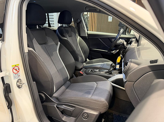 Audi Q2 22 of 27
