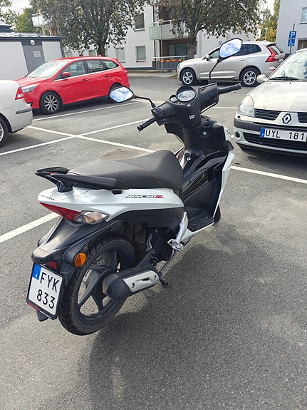 Honda NSC50T2 3 of 4